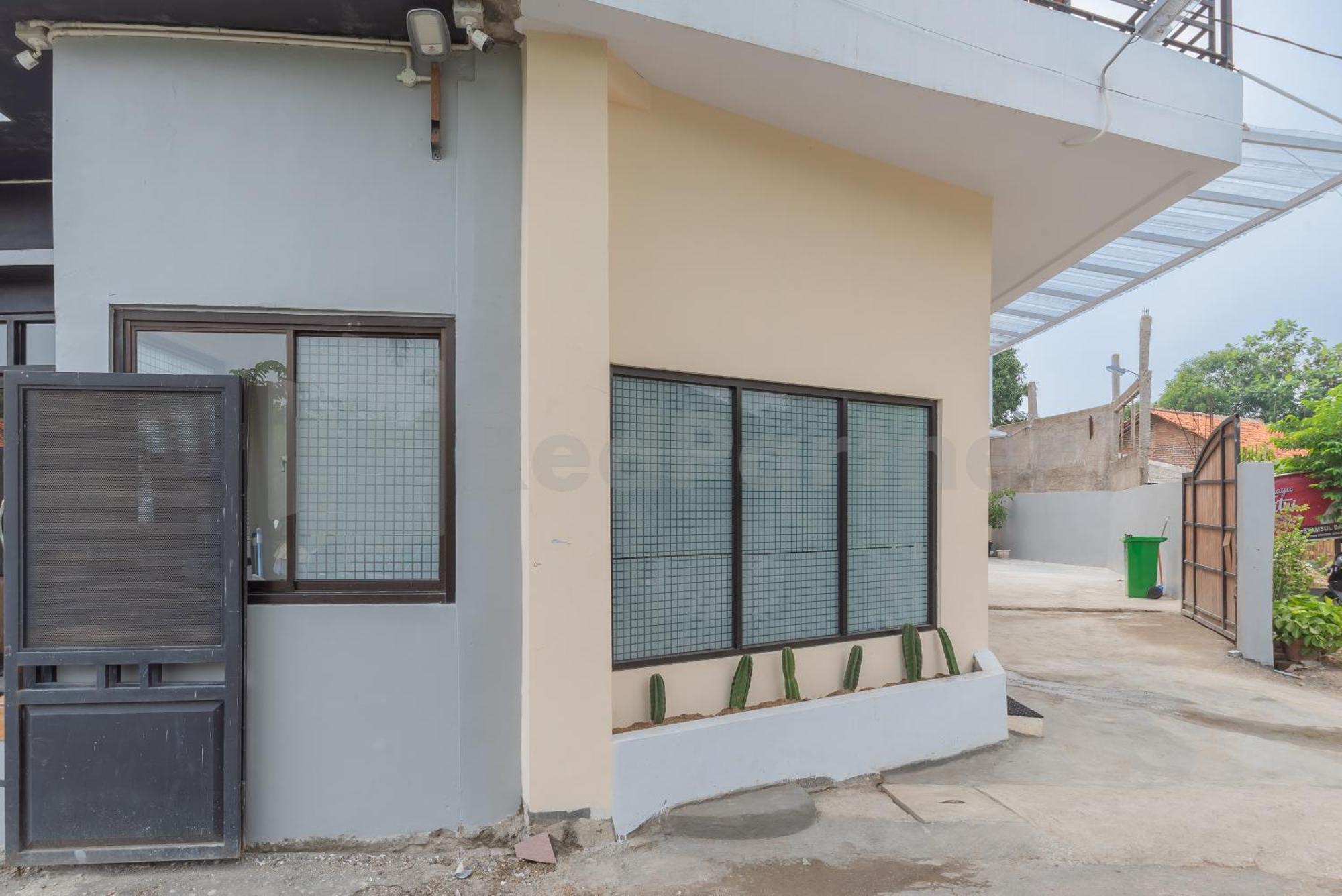 Rumah Panda Guesthouse Redpartner Tangkil  Ngoại thất bức ảnh